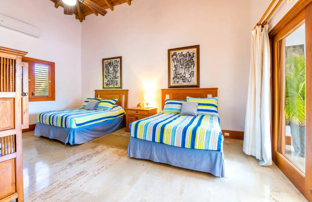 Villa Imperial - La Barranca 47 - Double Queen Beds