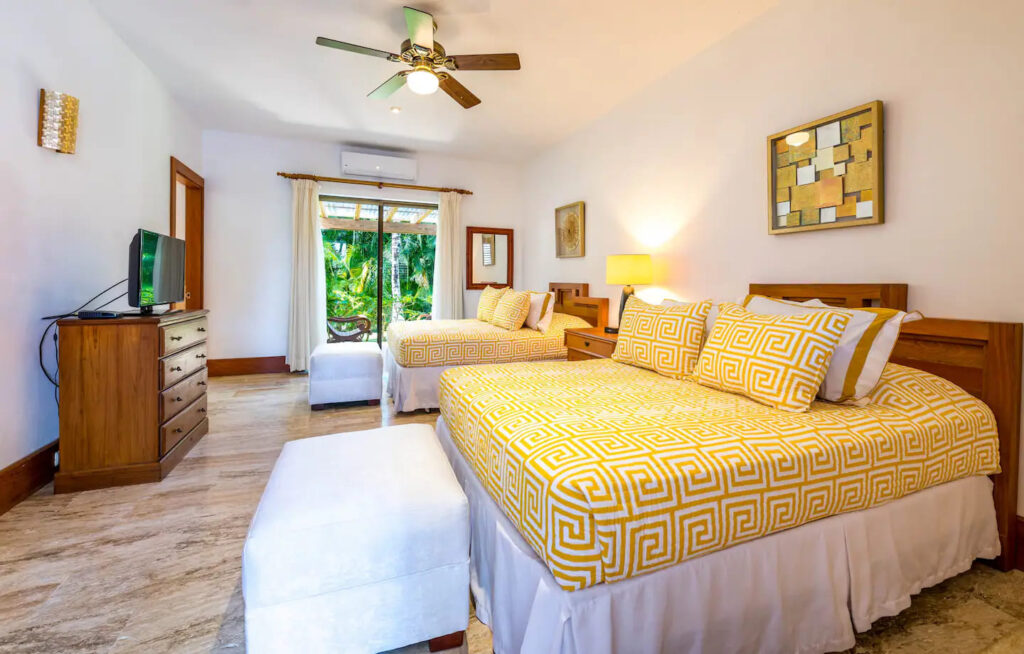 Villa Imperial - La Barranca 47 - Double Queen Beds