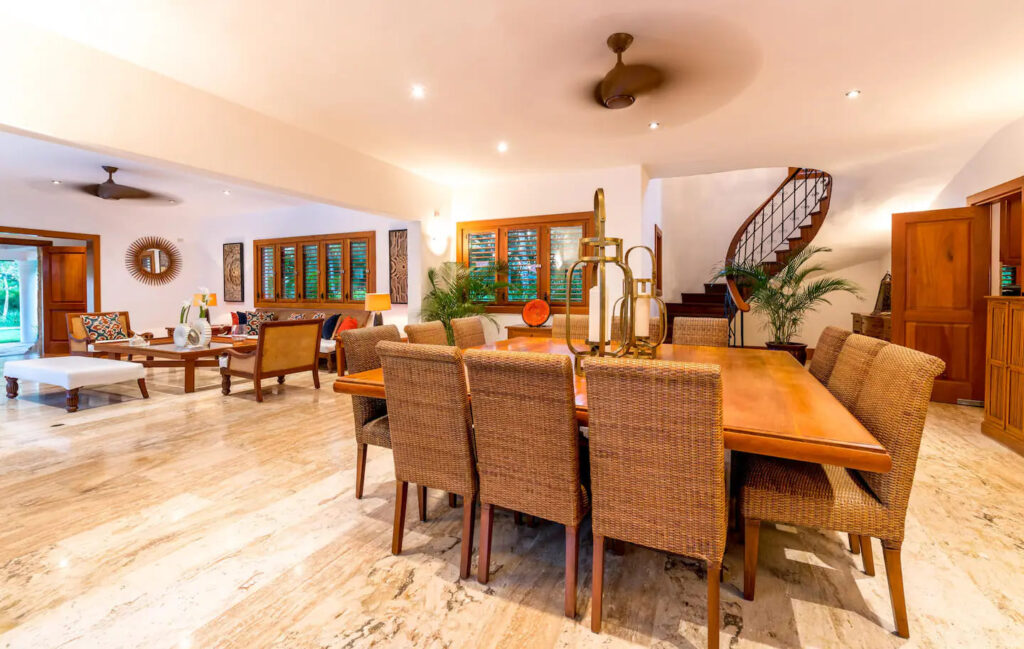 Villa Imperial - La Barranca 47 - Oversized Dining Room